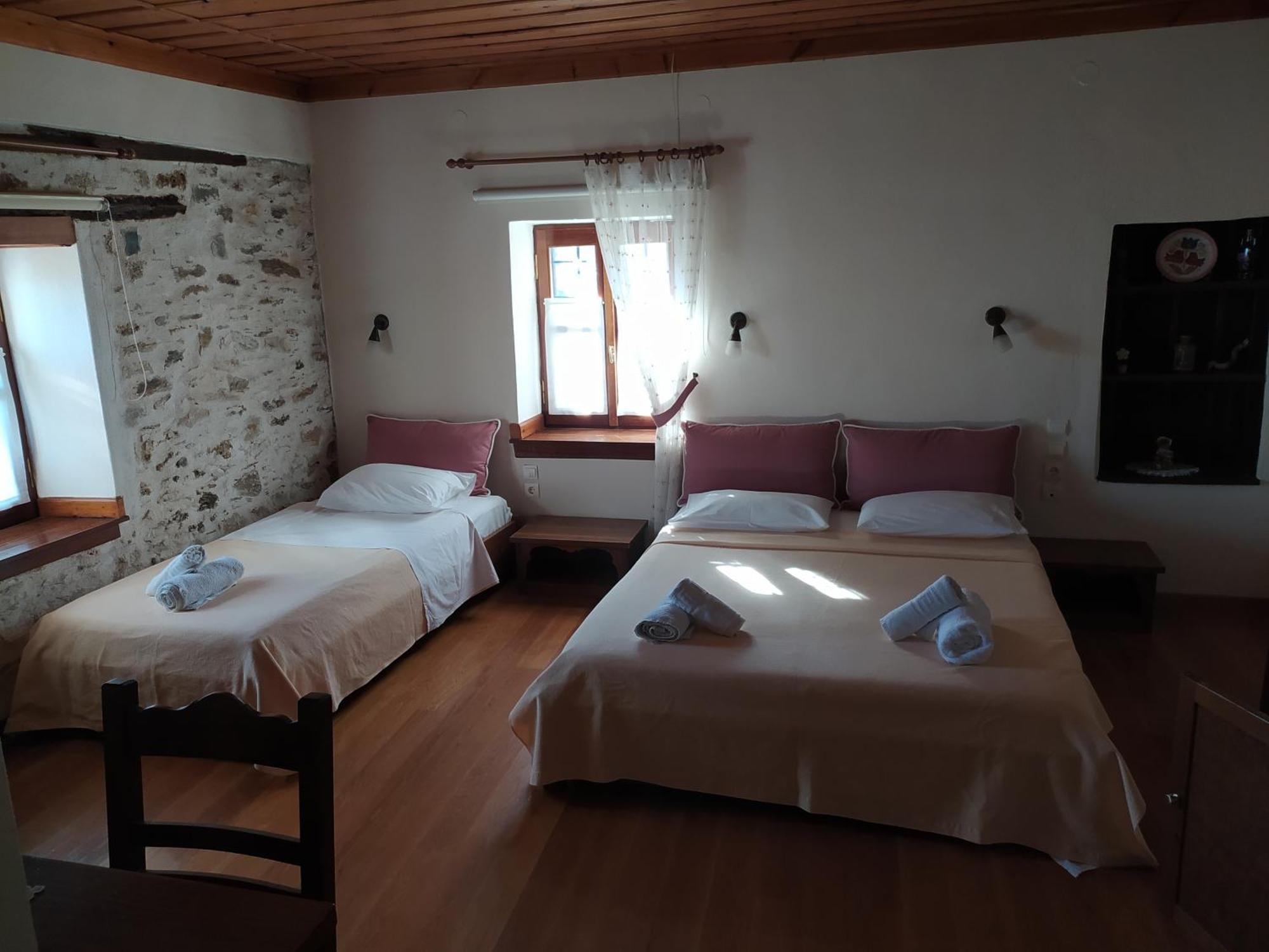 Archontiko Iatridis Hotel Mouresi Ngoại thất bức ảnh