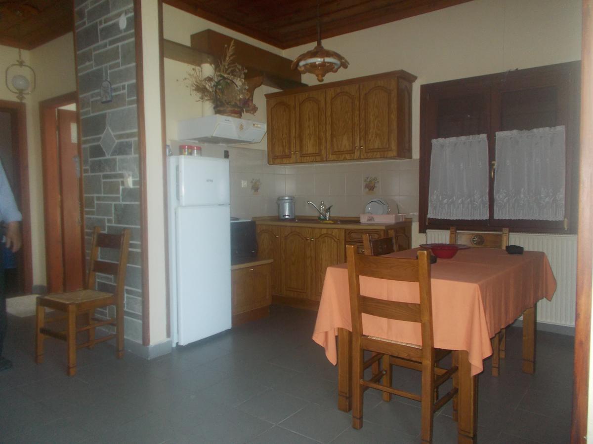 Archontiko Iatridis Hotel Mouresi Ngoại thất bức ảnh